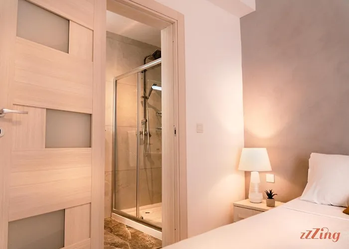 Scenic Modern 3 Bedroom Seaview St. Paul's Bay